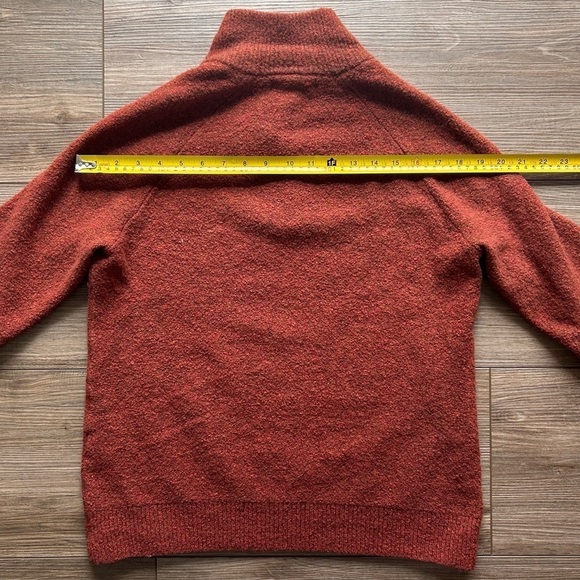 Banana Republic | Quarter-Zip Wool Blend Sweater in Burnt Orange (Small) - Picture 8 of 13